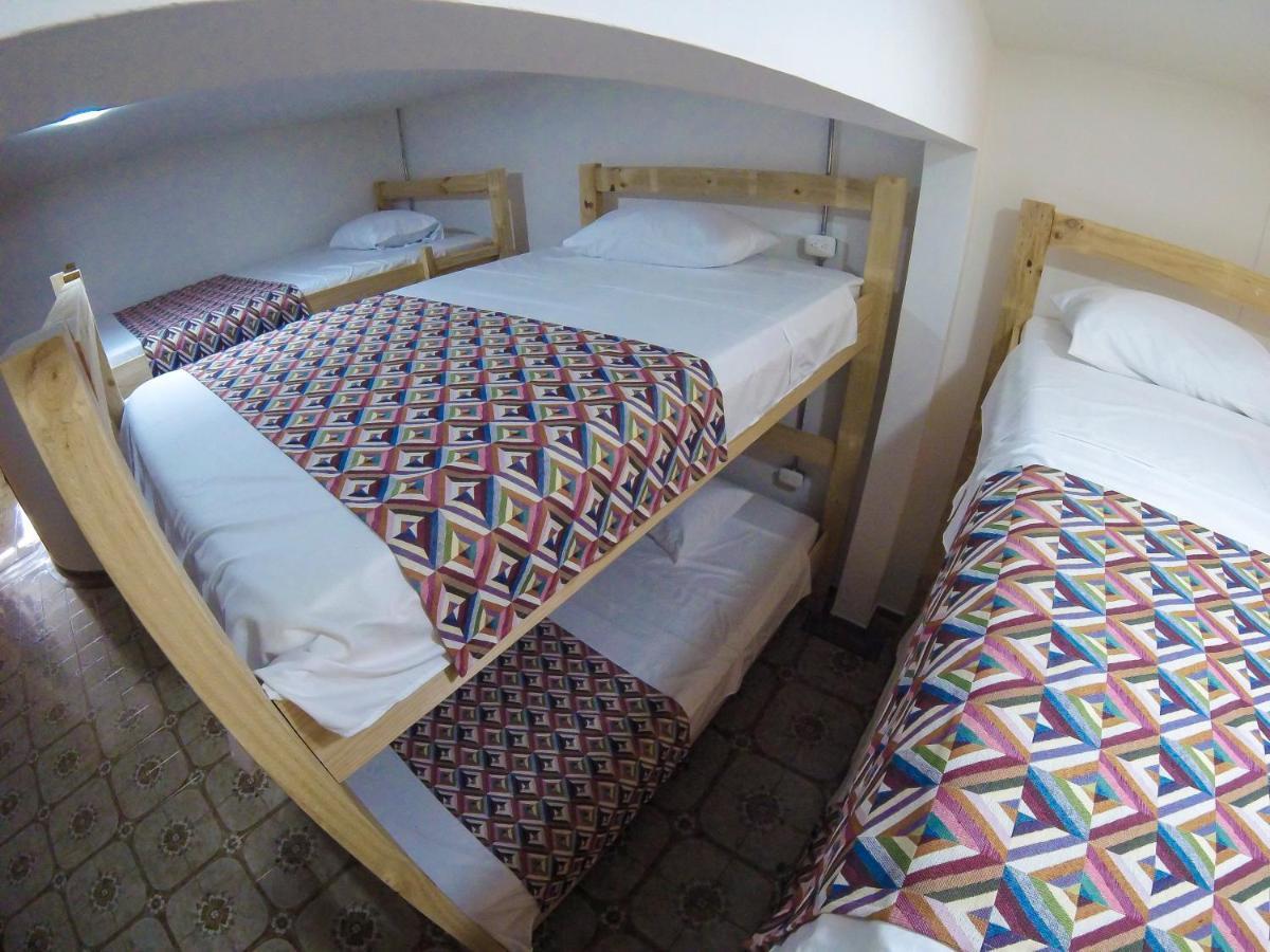 La Otra Mitad Hostel Armenia Kültér fotó
